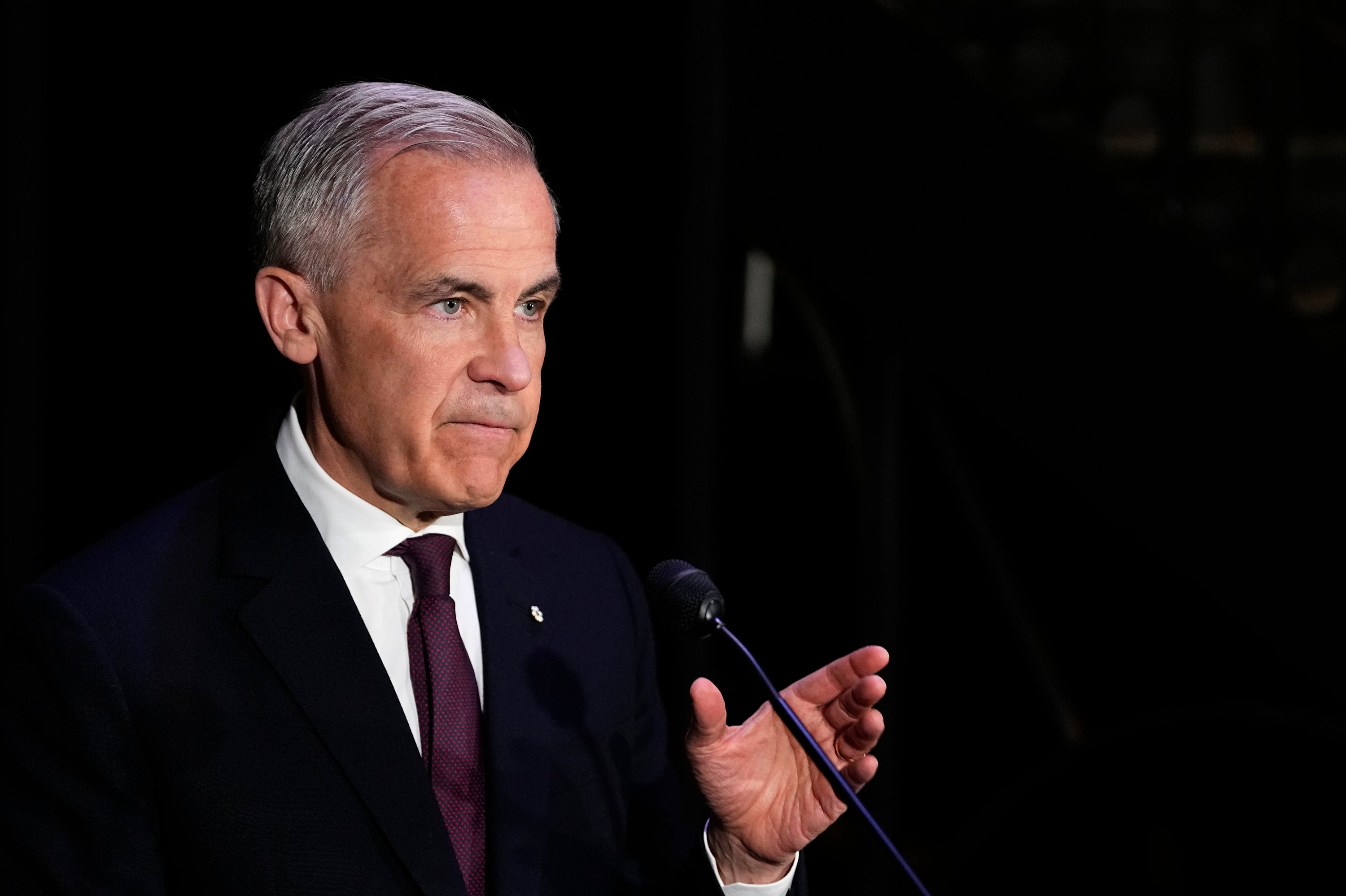 CANADÁ-CARNEY-FONDO DE INVERSIÓN