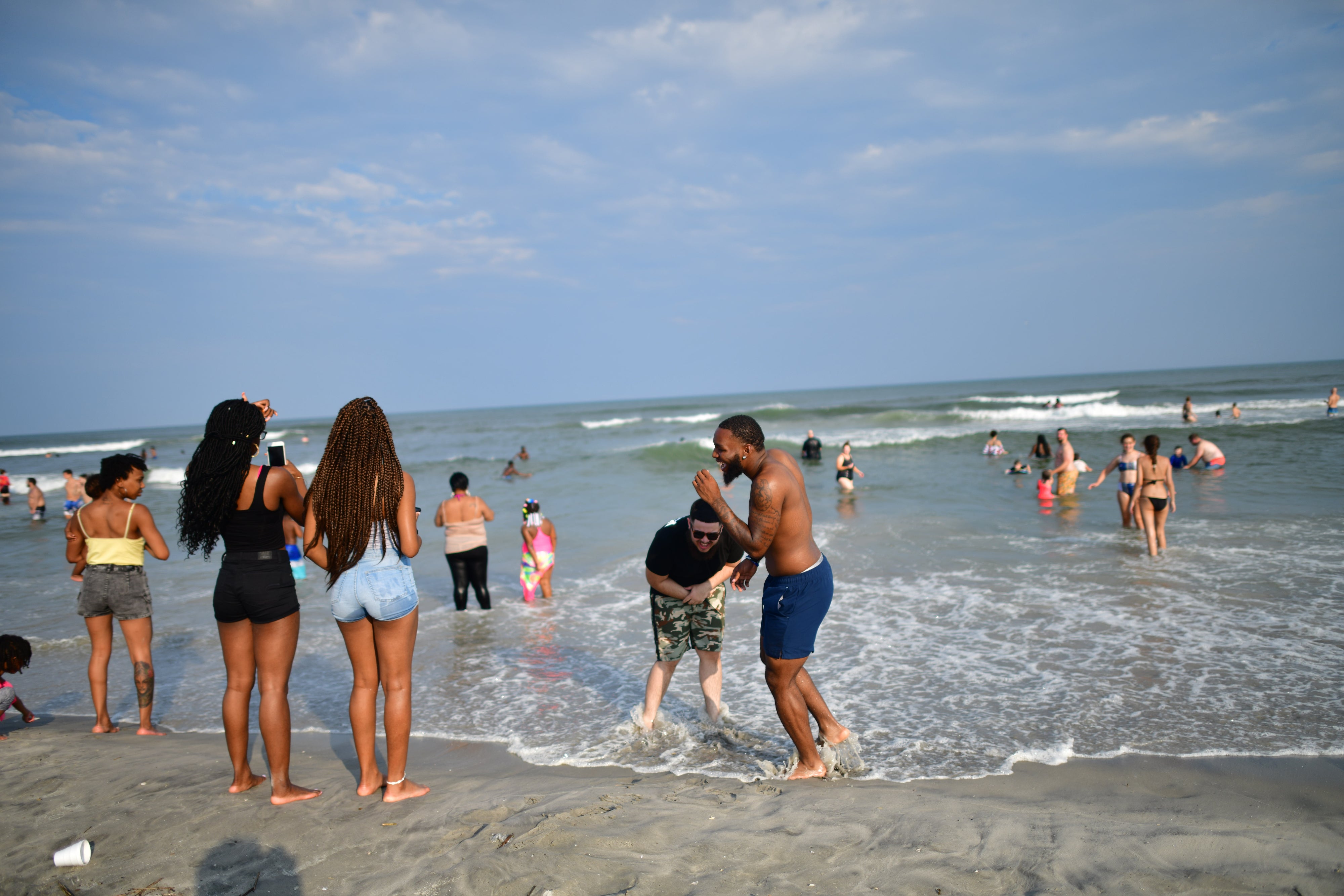 Según un estudio realizado por la Universidad de Kansas, basta con mantener una sola conversación de calidad al día para mejorar el bienestar