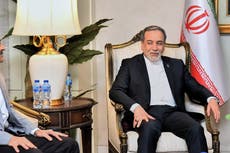 Afganistán acusa a Pakistán de ataques que dejaron 7 muertos tras diálogos de paz