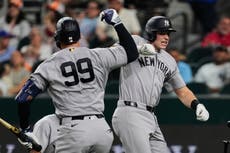 Judge y Rice conectan jonrones seguidos e igualan a Mantle y Berra; Yankees vencen 4-2 a Rangers