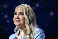 Erika Kirk es objeto de burlas por promover pódcast tras tiroteo en Washington D. C.