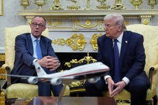 Trump sopesa reducir presencia de soldados de EEUU en Alemania tras disputa sobre la guerra en Irán
