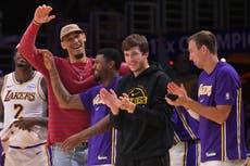 Austin Reaves vuelve a la alineación de Lakers para el quinto juego tras larga ausencia por lesión