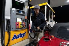 Sube indicador clave de la inflación en EEUU por la guerra con Irán y el alza en la gasolina