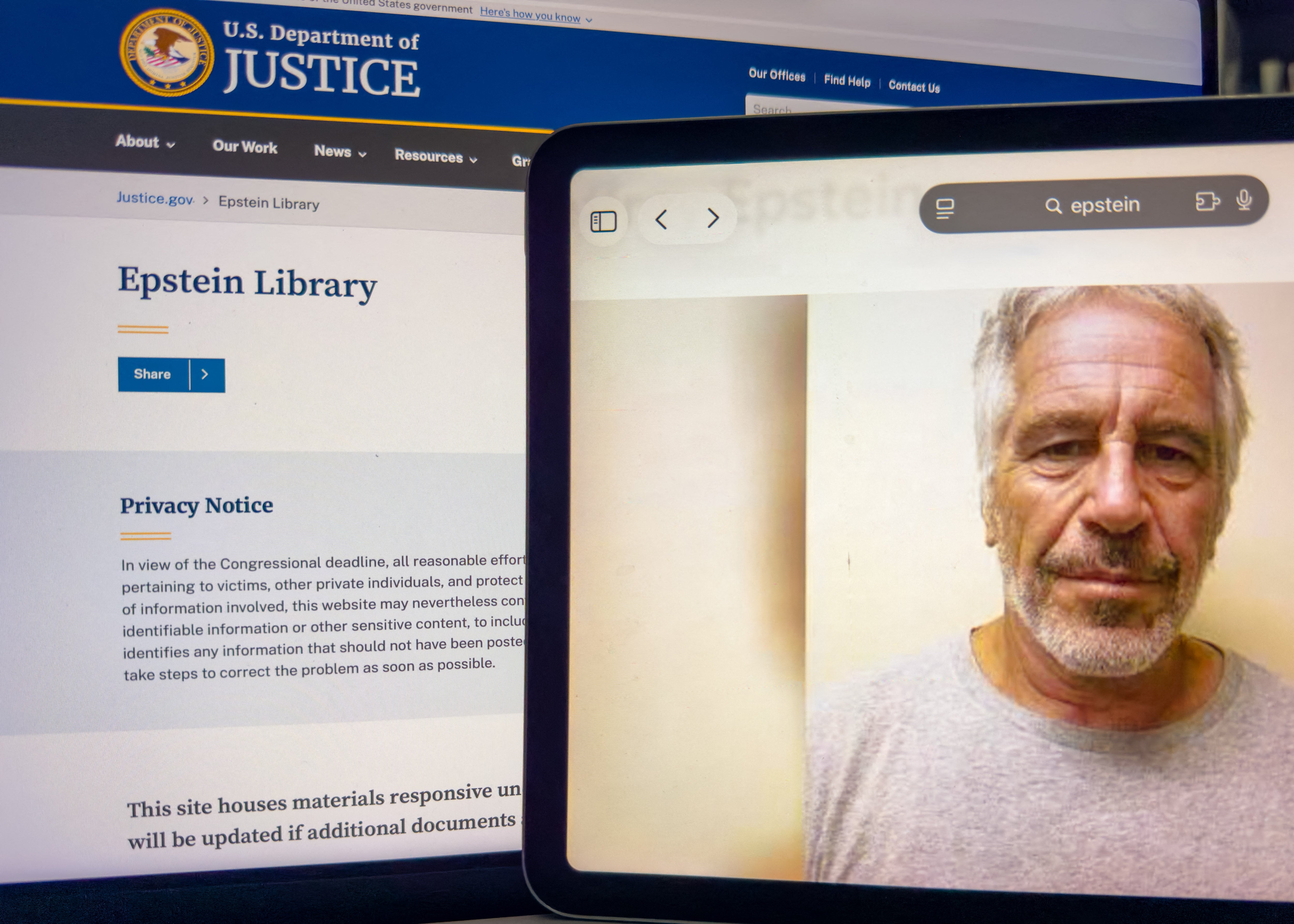 <p>Según se informa, una posible nota de suicidio escrita por Jeffrey Epstein se encuentra guardada en la cámara acorazada de un juzgado</p>