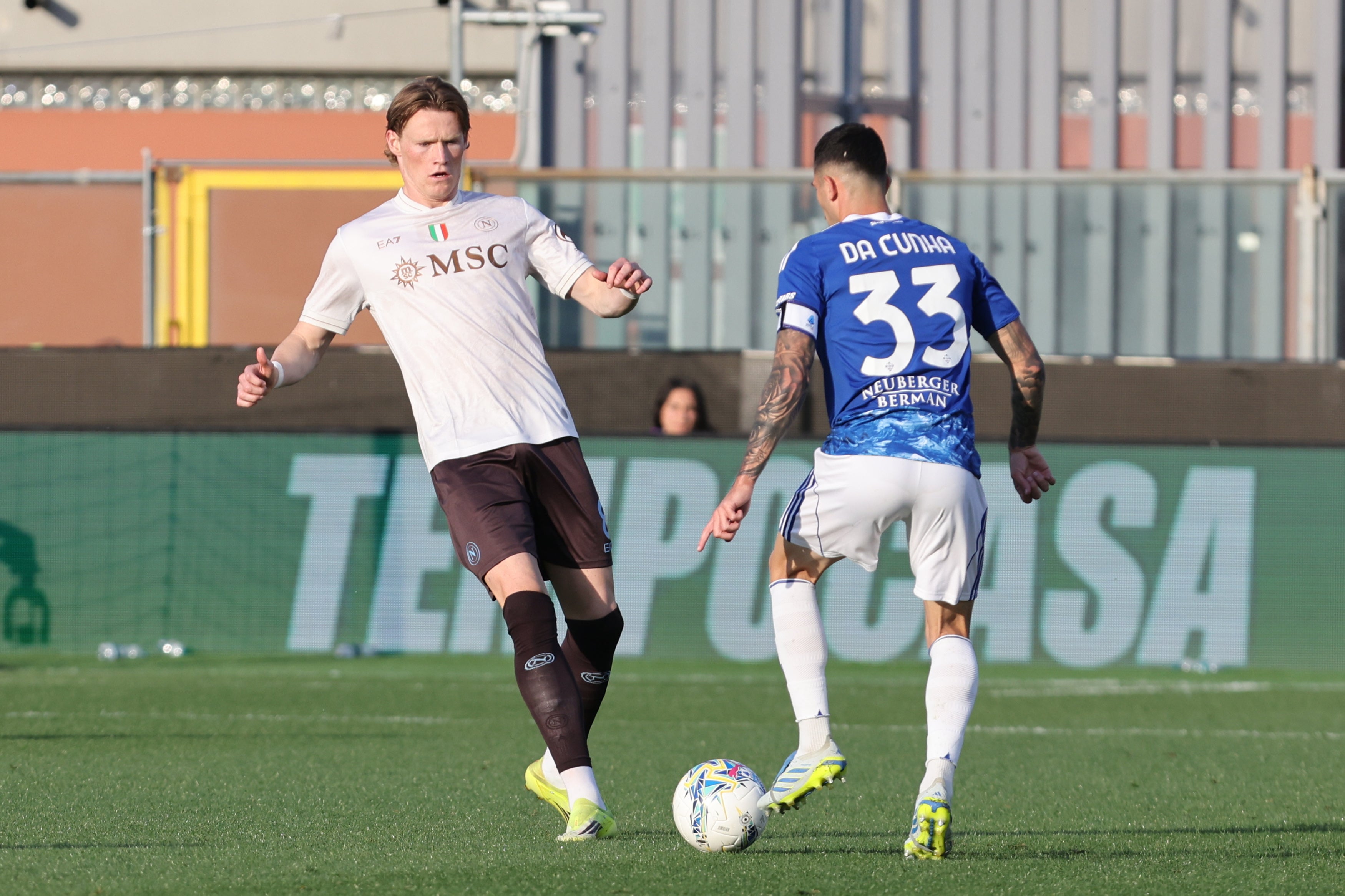 Napoli empata 0-0 ante Como, que busca la Liga de Campeones, en la Serie A