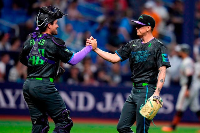 GIGANTES RAYS