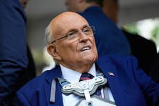 Exalcalde de NY Rudy Giuliani se encuentra hospitalizado en estado crítico, dice su portavoz