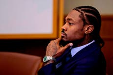 Chef acusa a Stefon Diggs de abofetearla y estrangularla durante juicio, pero él lo niega