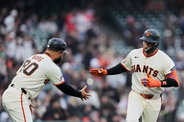 PADRES-GIGANTES