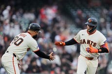 Trevor McDonald lanza siete entradas y los Gigantes superan 3-2 a los Padres