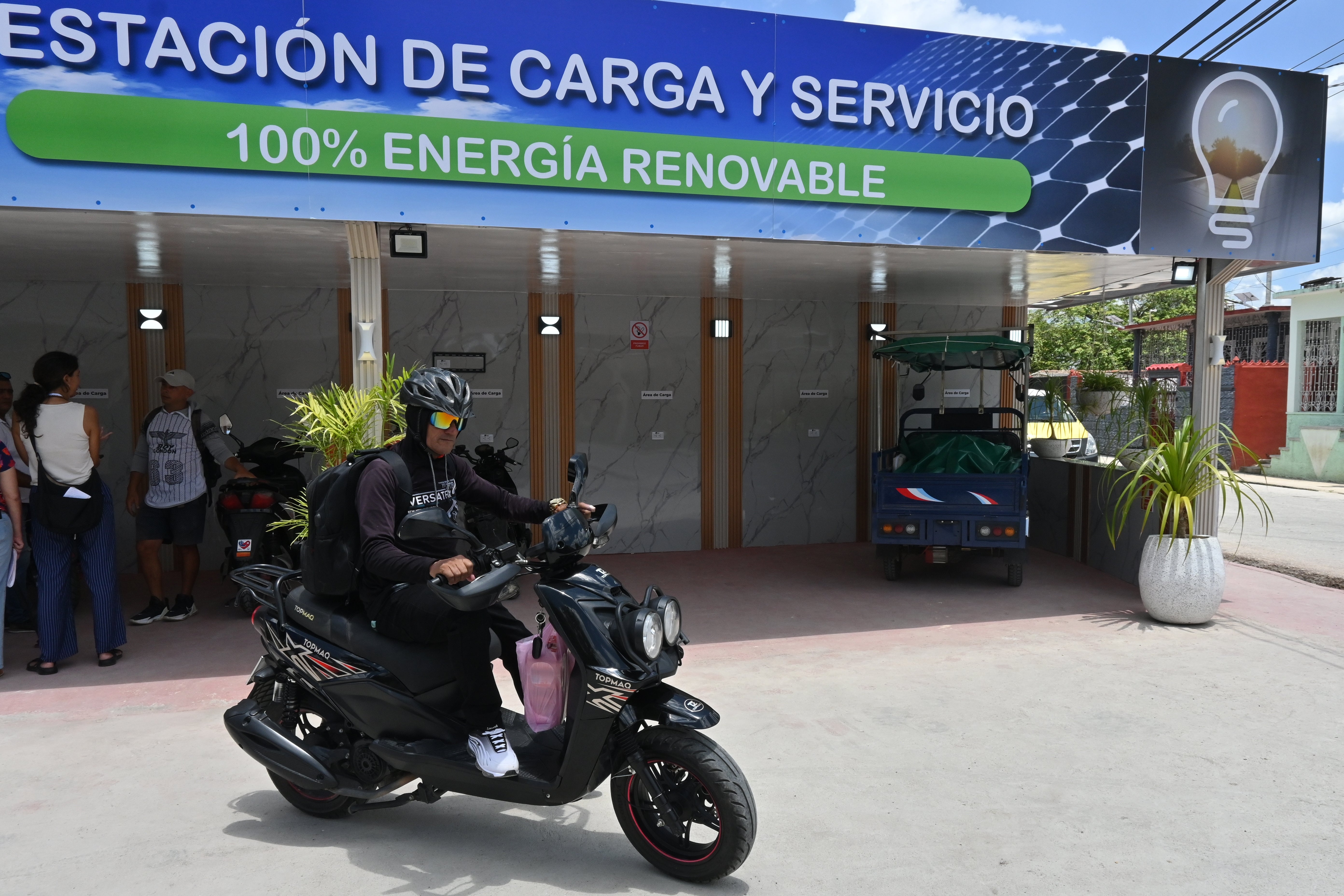 CUBA-ESTACIÓN SOLAR