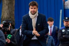 Piqué recibe suspensión de 6 partidos y veto de 2 meses por altercado con árbitros en 2da división