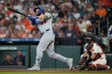 Andy Pagés dispara tres jonrones e impulsa seis carreras en paliza de Dodgers 12-2 sobre Astros