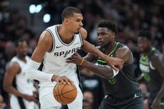 Wembanyama y Spurs se reponen y propinan a Wolves su peor paliza en playoffs para empatar serie