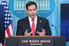 EEUU no prevé acción militar inminente contra Cuba pese a amenazas de Trump, dicen fuentes AP