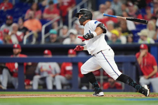 MARLINS-HERNÁNDEZ