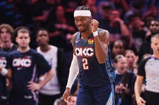 Holmgren y Gilgeous-Alexander anotan 22 cada uno, Thunder vence a Lakers y está 2-0 en serie