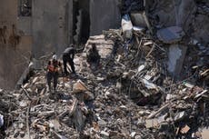 Mueren 5 personas en ataques aéreos israelíes en sur de Líbano; cohetes de Hezbollah caen en Israel