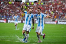 La FIFA anula suspensiones de 1 partido a Otamendi y Caicedo en el Mundial tras expulsiones