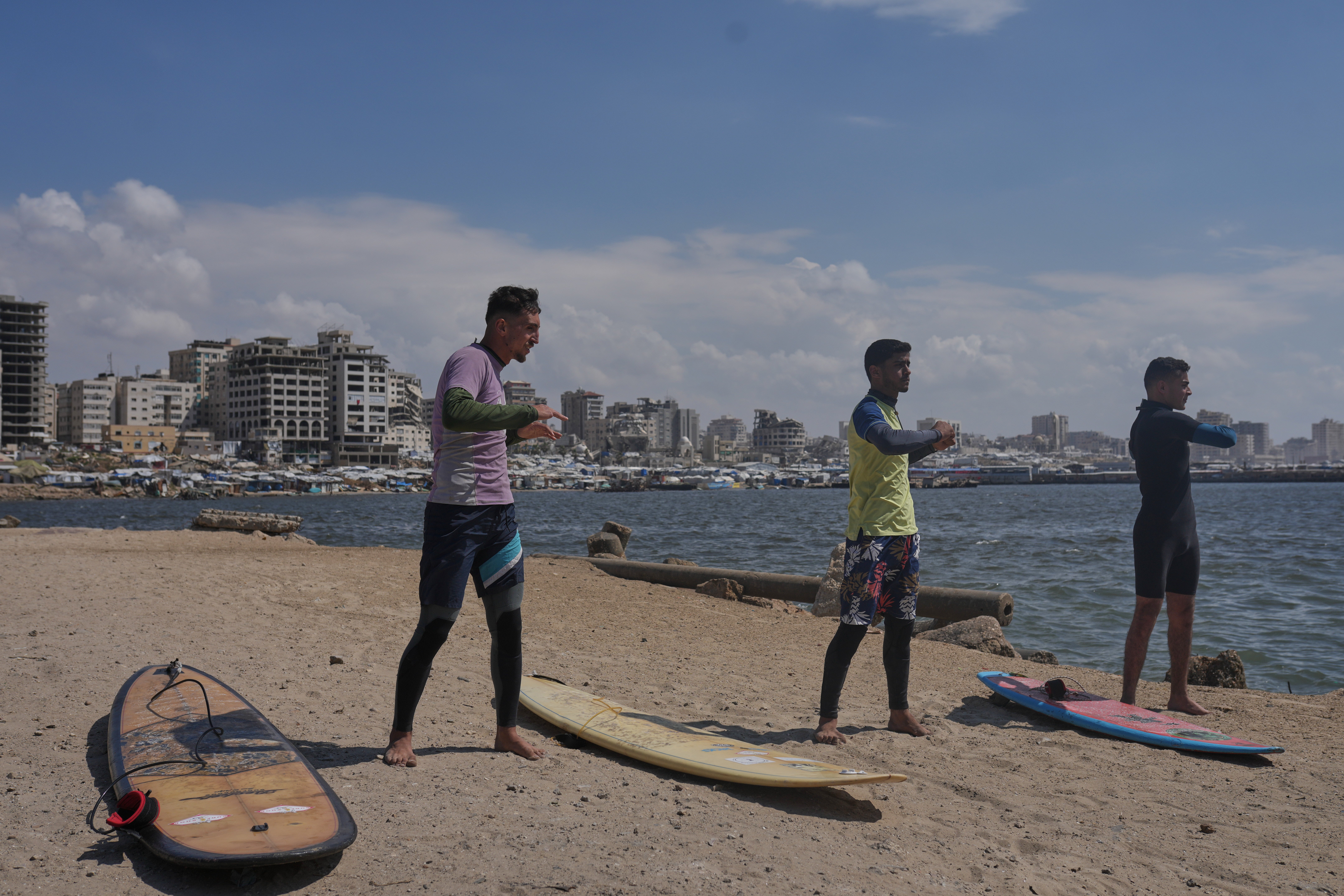 MOR-GEN GAZA-SURF