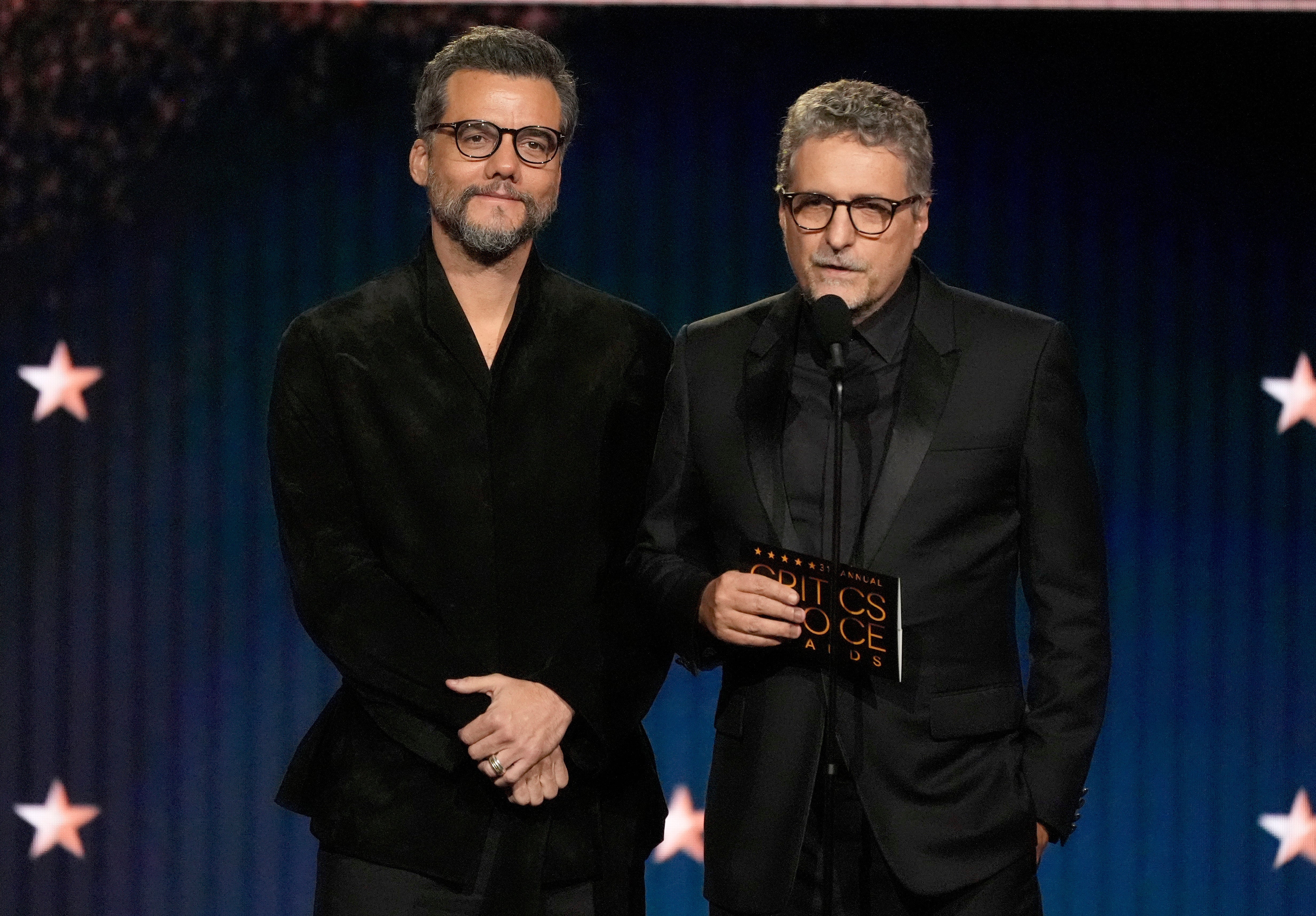 PREMIOS PLATINO