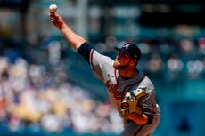 Elder silencia los bates de los Dodgers y los Bravos ganan la serie con pizarra de 7-2