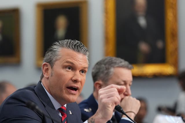 EEUU-CONGRESO HEGSETH