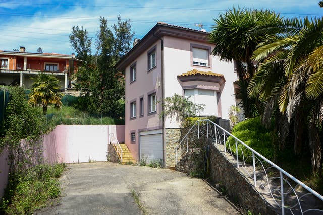 <p>La policía aseguró que la vivienda estaba en un estado aterrador cuando encontró a los niños en abril del año pasado  </p>