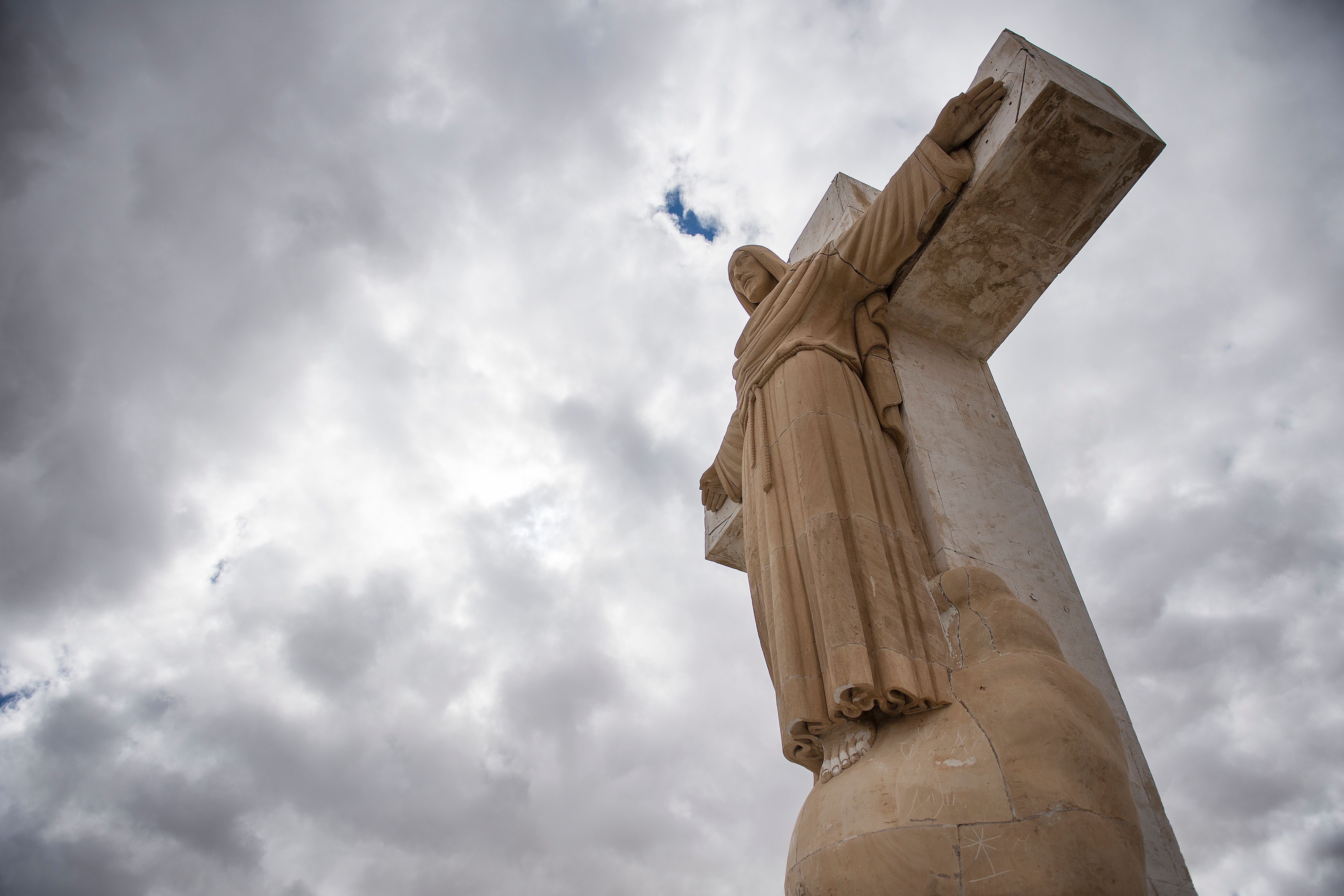 Gobierno de Trump busca expropiar santuario católico para ampliar muro fronterizo