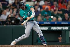 Luke Raley pega jonrón de 3 carreras, Garver logra su 1ro del año y Marineros vencen 8-3 a Astros