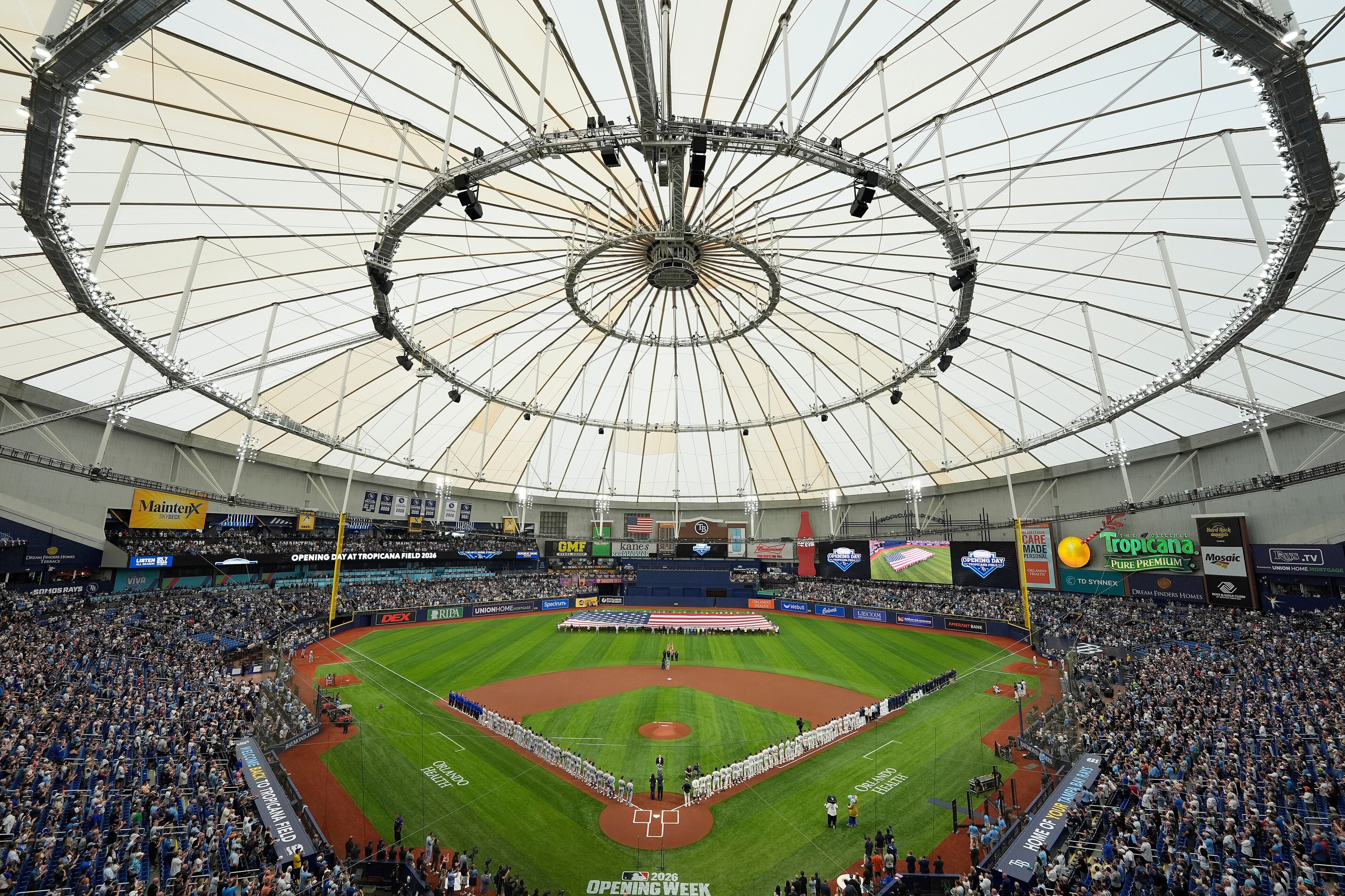Rays y autoridades anuncian acuerdo tentativo de 2.300 millones para estadio nuevo