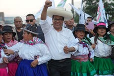 Jurado electoral de Perú proclama resultados de comicios presidenciales tras más de un mes de espera