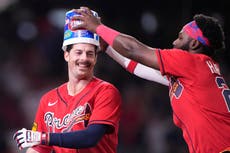 Sencillo de Yastrzemski en la 10ma entrada guía a Bravos a victoria 3-2 ante Medias Rojas