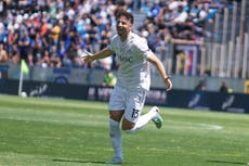 Napoli está dentro de la Liga de Campeones pero aun hay lugares para la Serie A