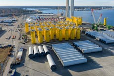 NextEra Energy busca adquirir Dominion Energy; sería enorme fusión de compañías eléctricas en EEUU