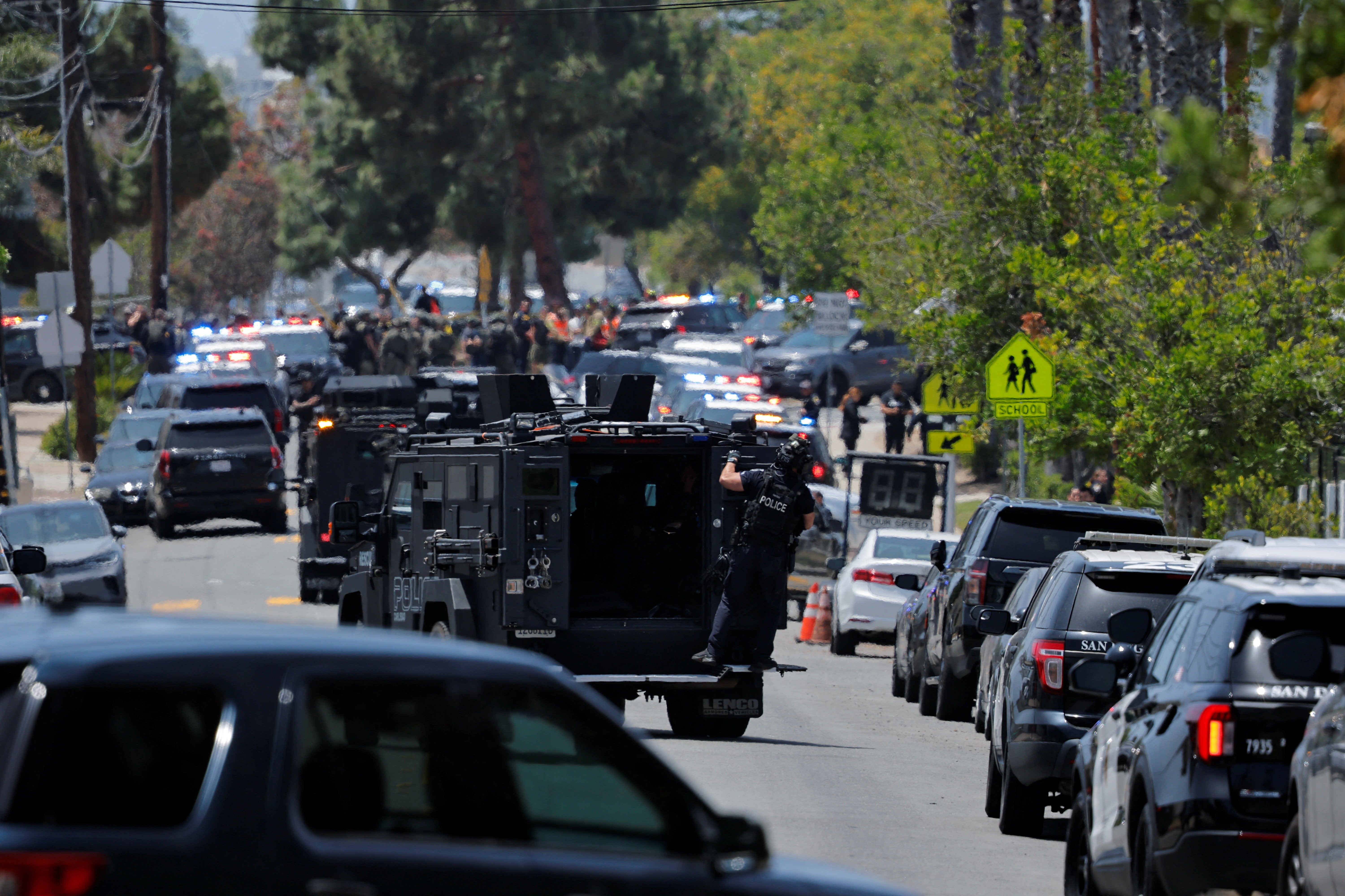 <p>La policía de San Diego, , California, EE. UU., está respondiendo a las denuncias de un tirador activo cerca de una mezquita este lunes. Las autoridades han informado de que la amenaza ha sido “neutralizada”</p>