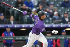 MacKenzie Gore sale lesionado tras una entrada en la derrota 7-6 de los Rangers ante Rockies