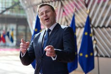 Un avión de la OTAN derriba un dron ucraniano sobre Estonia; Ucrania se disculpa por el “incidente”