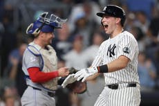 Yankees reciben jonrones de Rice y McMahon pero logran vencer 5-4 a los Azulejos
