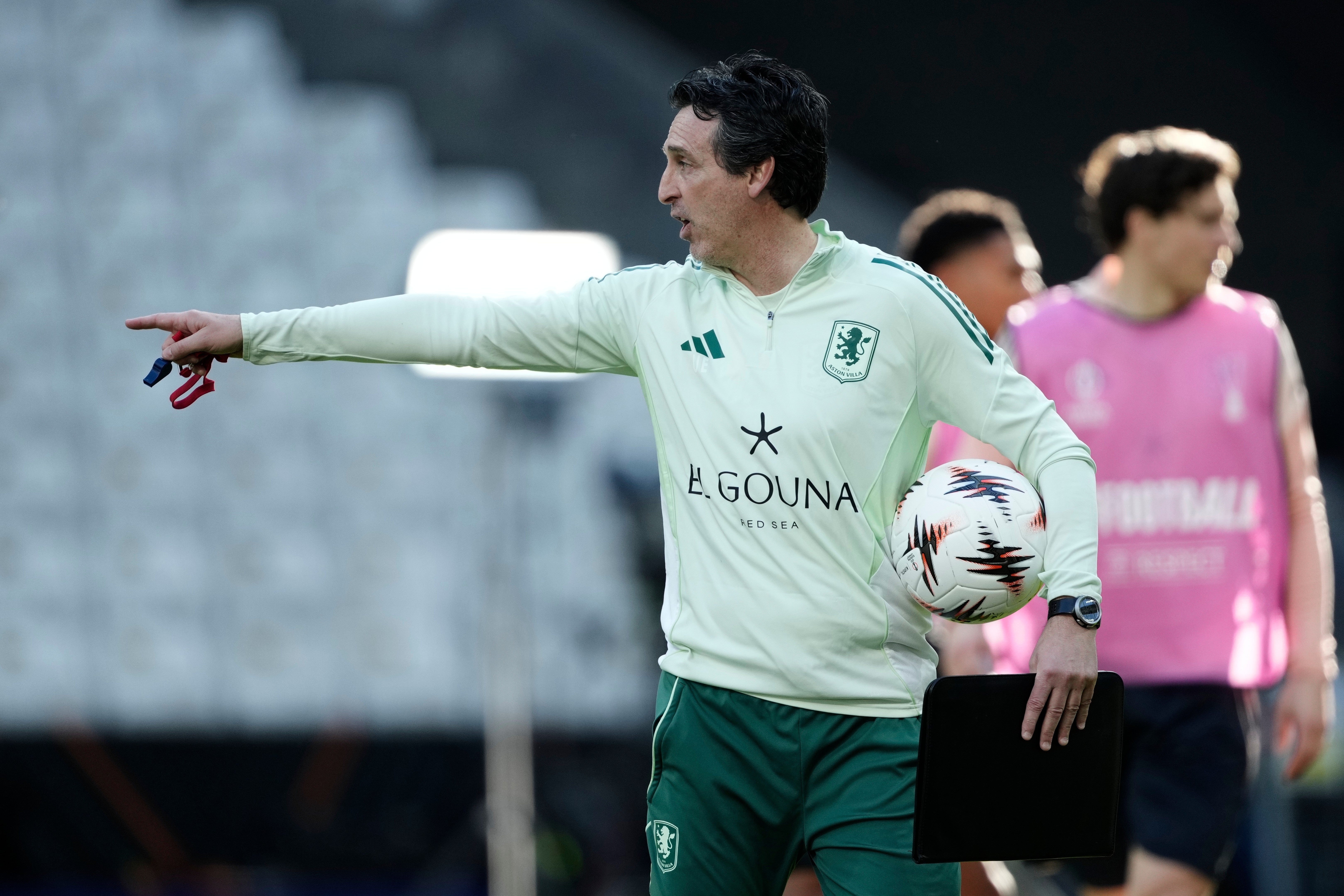 Emery busca una quinta Liga Europa, ahora con el Aston Villa en una final histórica