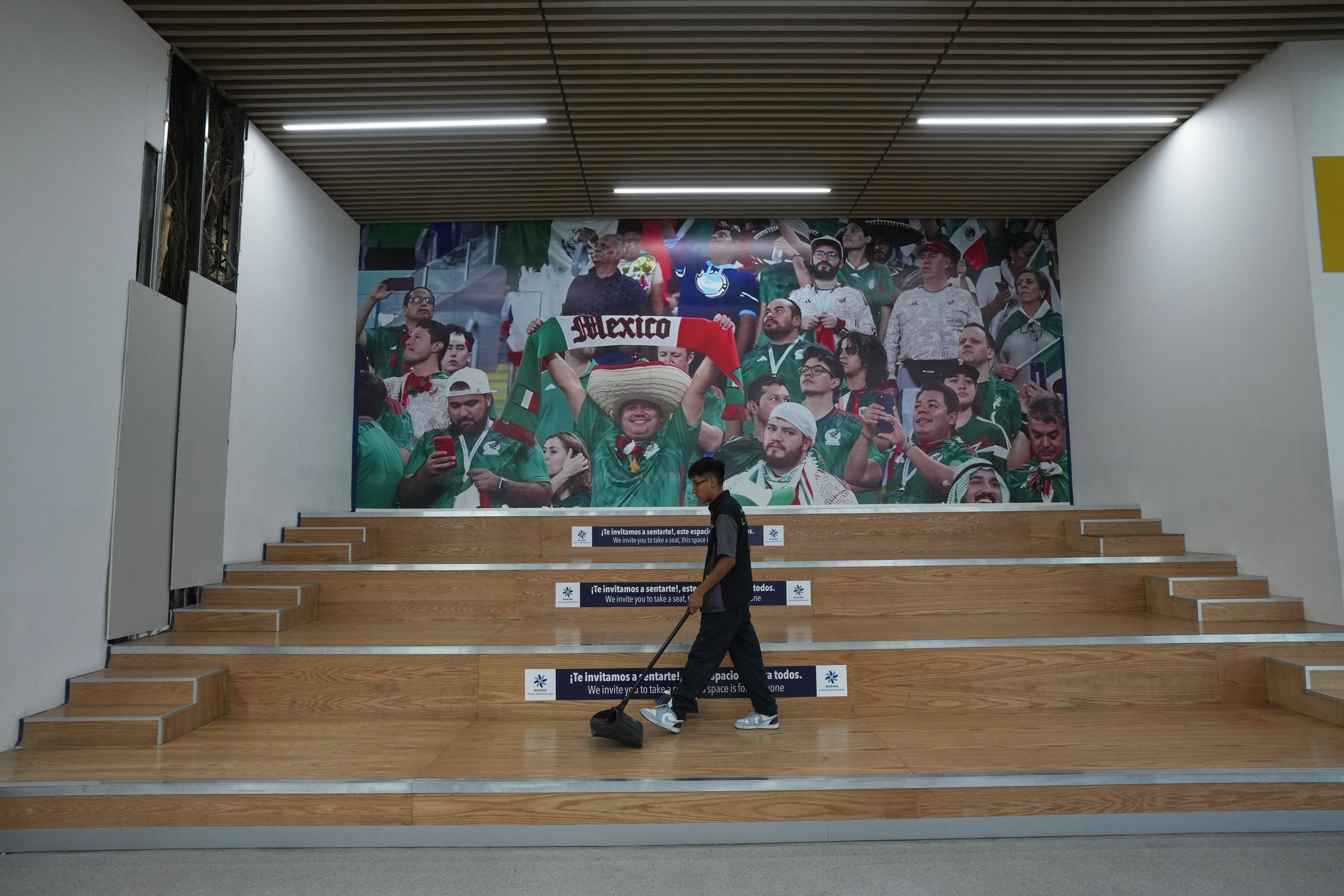 MÉXICO-AEROPUERTO-MUNDIAL