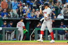 Jonrón de 2 carreras de Durán da a Medias Rojas triunfo de 4-3 sobre Reales