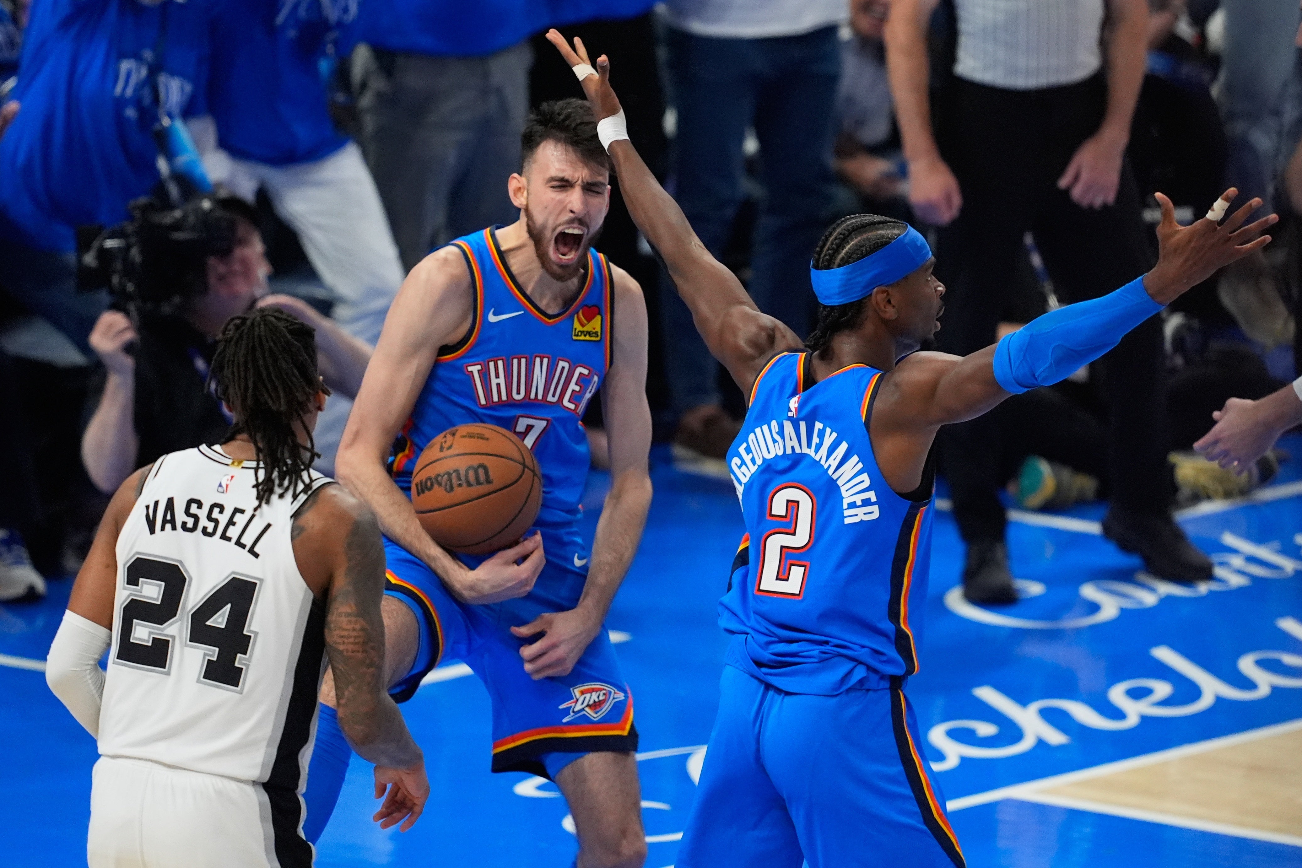 SPURS-THUNDER