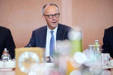 Alemania insta a la UE a ofrecer a Ucrania una "membresía asociada" y a impulsar diálogo con Rusia