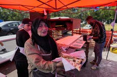 Una abuela de Líbano desplazada alimenta a miles de paisanos que huyeron de la guerra