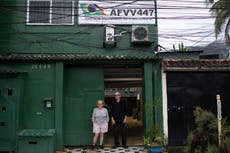 Pese a fallo de tribunal en Francia, brasileños dicen que no se ha hecho justicia por caída de avión