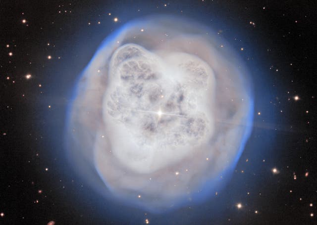 ESTRELLA MORIBUNDA