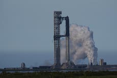 SpaceX suspende de último minuto lanzamiento de una versión más grande de Starship