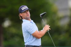 Koepka está a 1 golpe en el Byron Nelson; Scheffler acecha en su torneo local